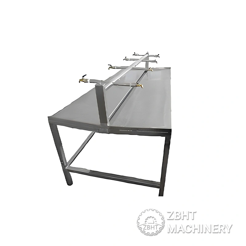 Стол для очистки субпродуктов